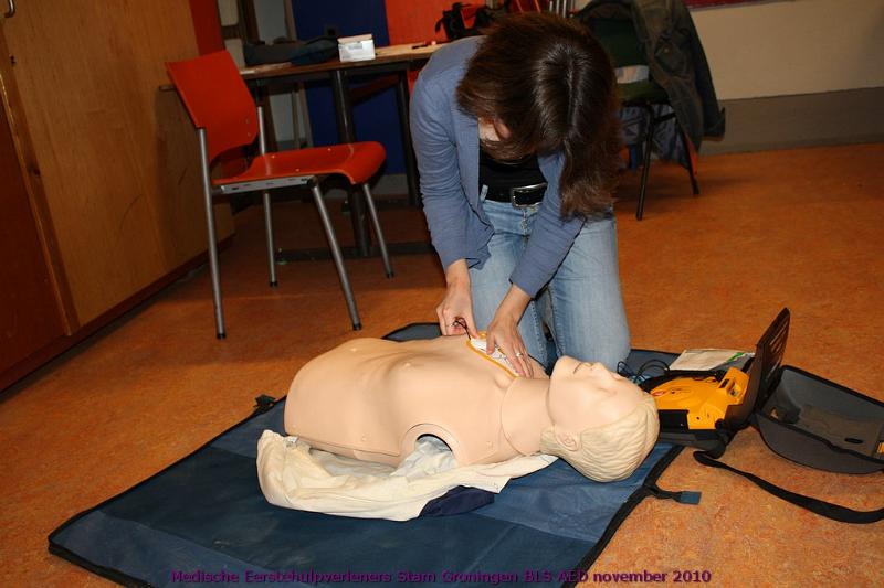 BLS_AED_november201010.jpg